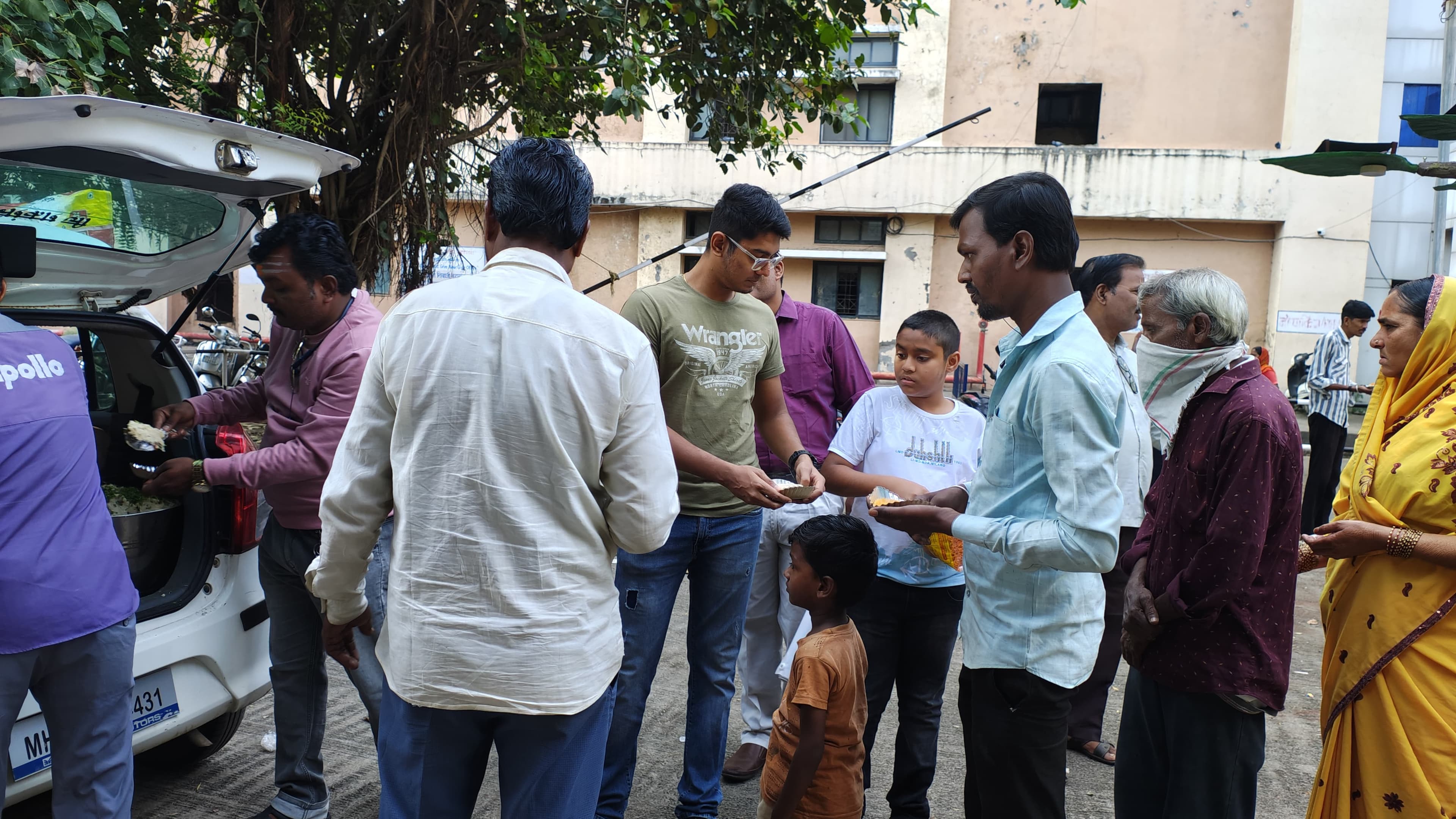 Nourishing Our Community — Food Donation Drives